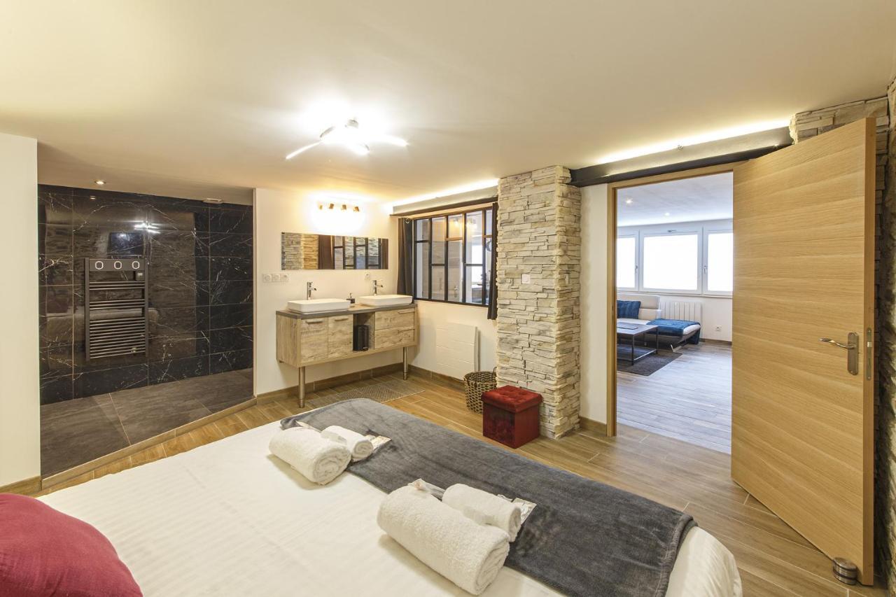 Appartement Luxueux Au Coeur De La Doutre アンジェ エクステリア 写真