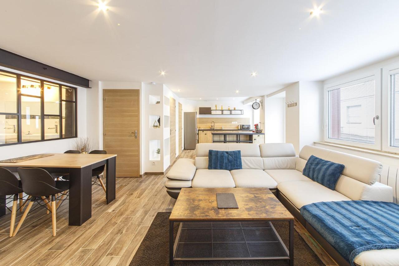 Appartement Luxueux Au Coeur De La Doutre アンジェ エクステリア 写真
