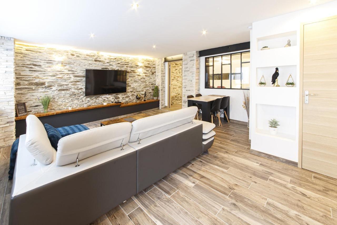 Appartement Luxueux Au Coeur De La Doutre アンジェ エクステリア 写真